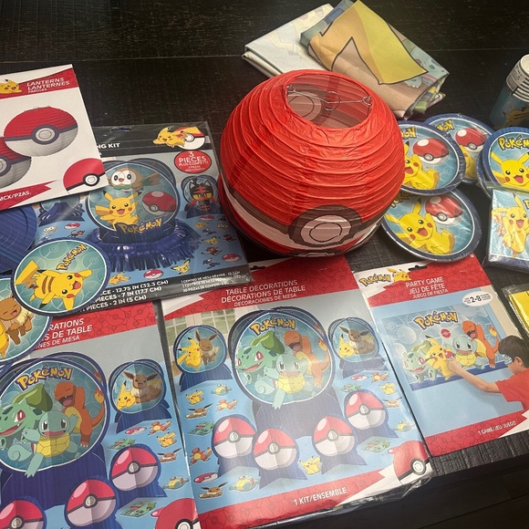 Pokémon Birthday Party Lot